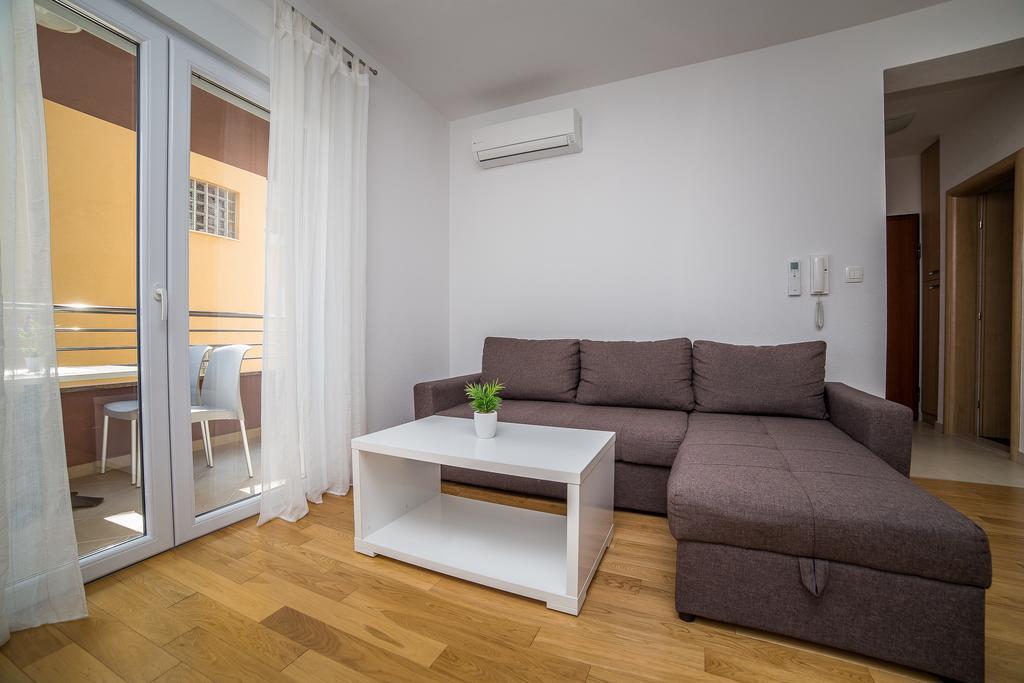 Green Olive Apartments Makarska Ngoại thất bức ảnh
